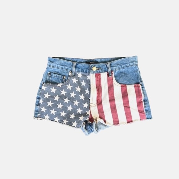 Forever 21 Pants - Forever 21 American Flag Cutoffs - Women's Size 27